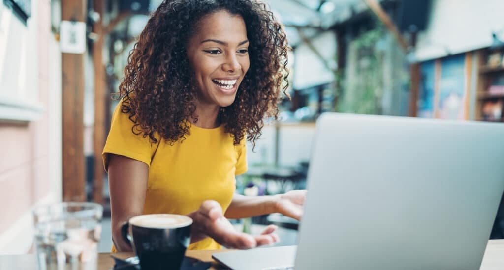 IHP Health Coach Virtually Working with Client